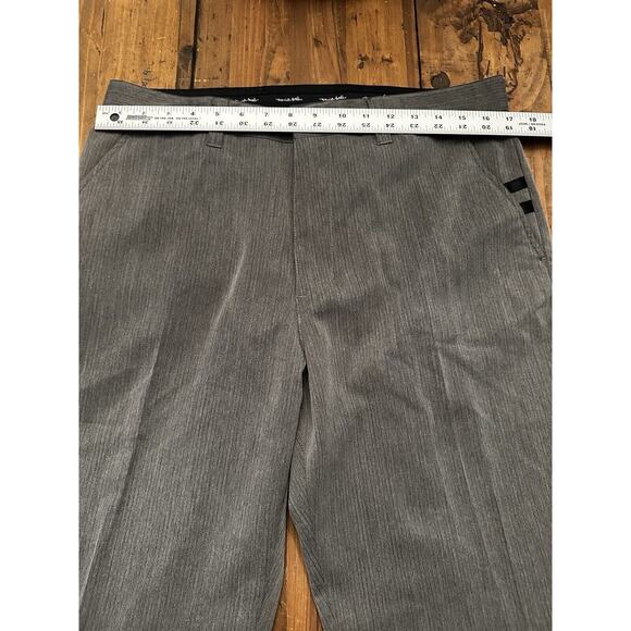Travis Mathew Pants Performance Stretch Gray Flat Front Golf Slacks Size 34 - Picture 14 of 16